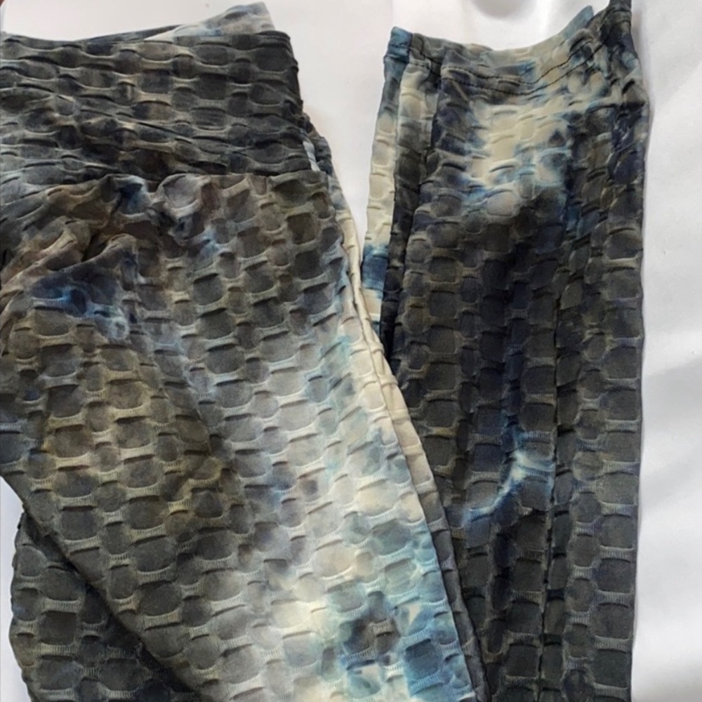 Tie Dye scrunch butt lifting leggings New - Picture 6 of 8